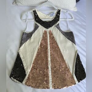 ***Like New*** Bebe Sequin Top
